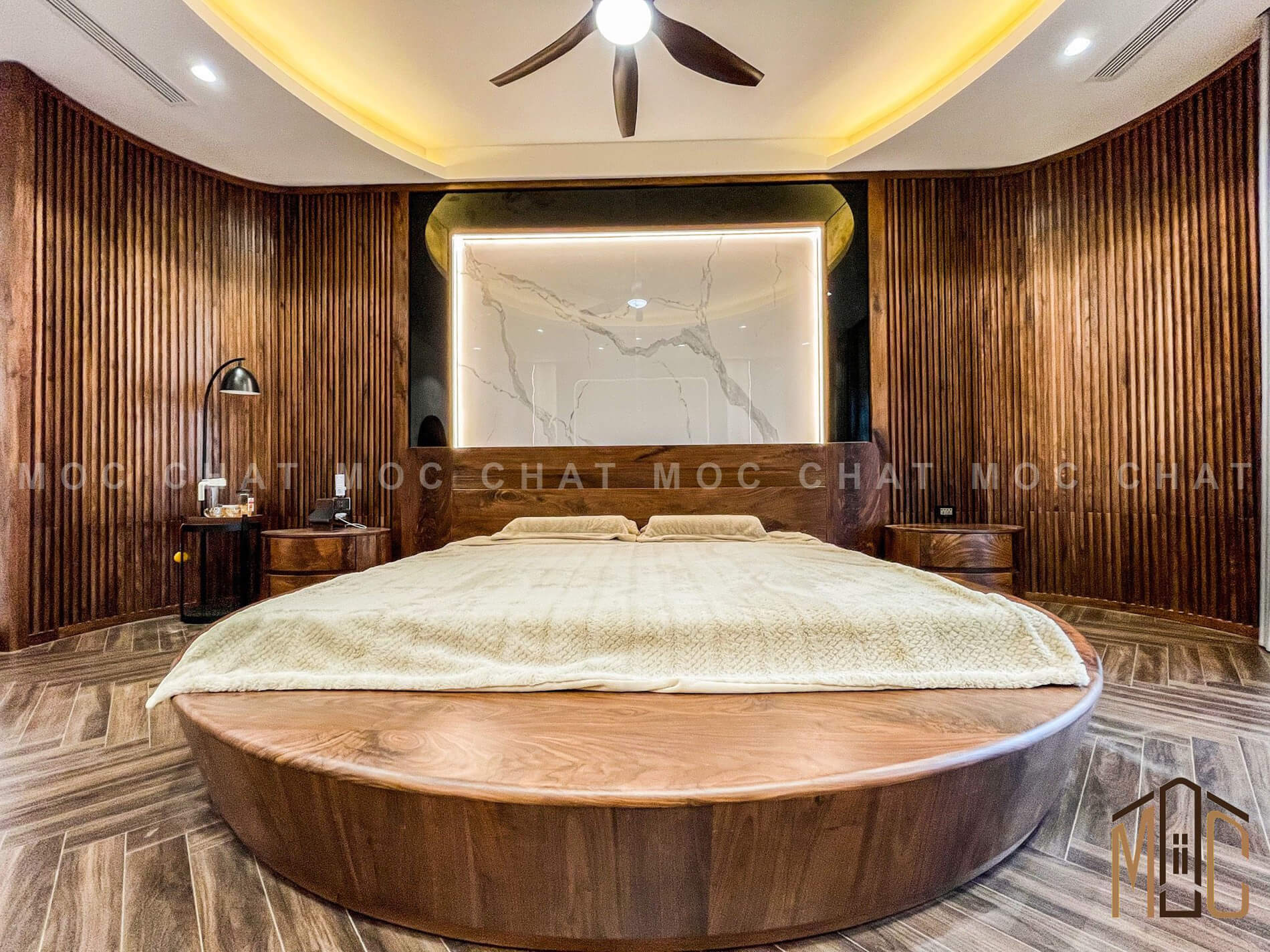 Giường ngủ tròn gỗ óc chó