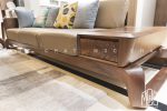 Băng dài 3 chỗ ngồi sofa gỗ óc chó