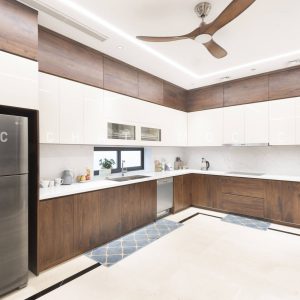 Tủ bếp gỗ óc chó cao cấp hiện đại