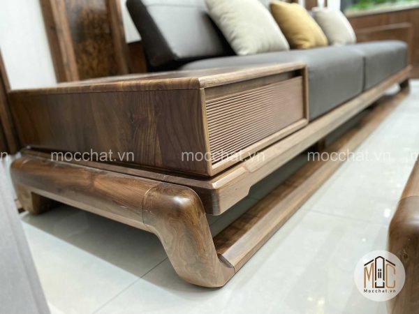 Băng dài 3 chỗ ngồi sofa gỗ óc chó
