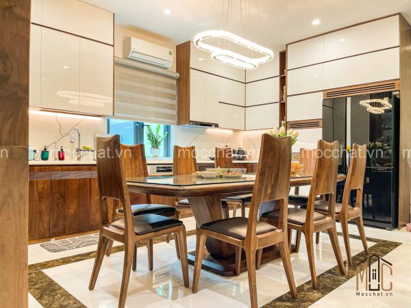 Bàn ăn gỗ óc chó và tủ bếp gỗ óc chó
