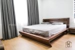 Giường gỗ óc chó cao cấp hiện đại