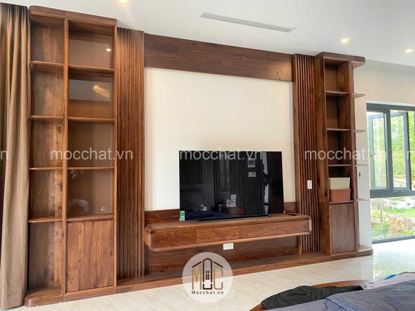 Kệ tivi treo gỗ óc chó kết hợp hệ tủ trang trí gỗ óc chó và vách lam trang trí gỗ óc chó
