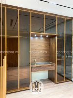 Mẫu tủ quần áo gỗ óc chó đẹp hiện đại kết hợp bàn trang điểm gỗ óc chó