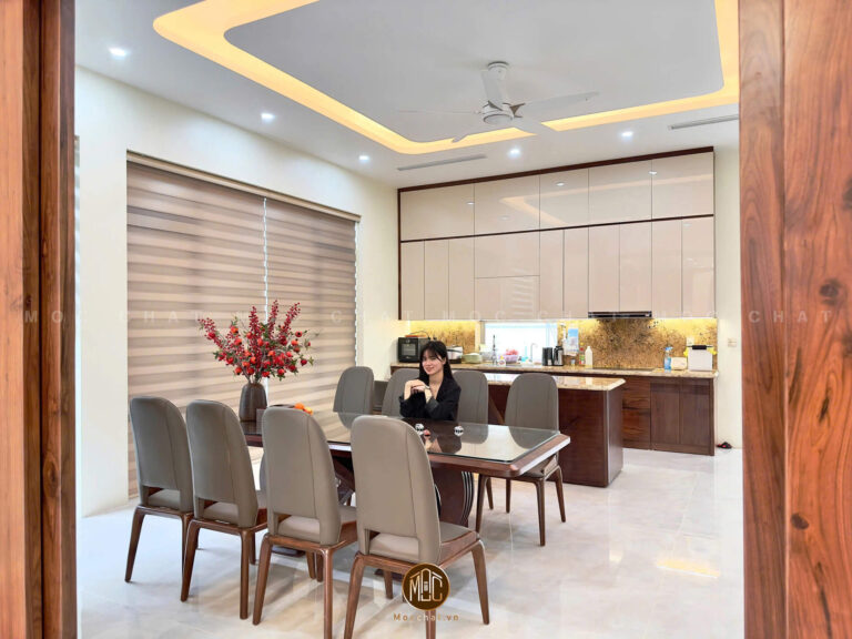 bo-ban-ghe-an-go-oc-cho-hien-dai-trong-khong-gian-bep-tien-nghi-va-am-cung-k-villa-ninh-binh