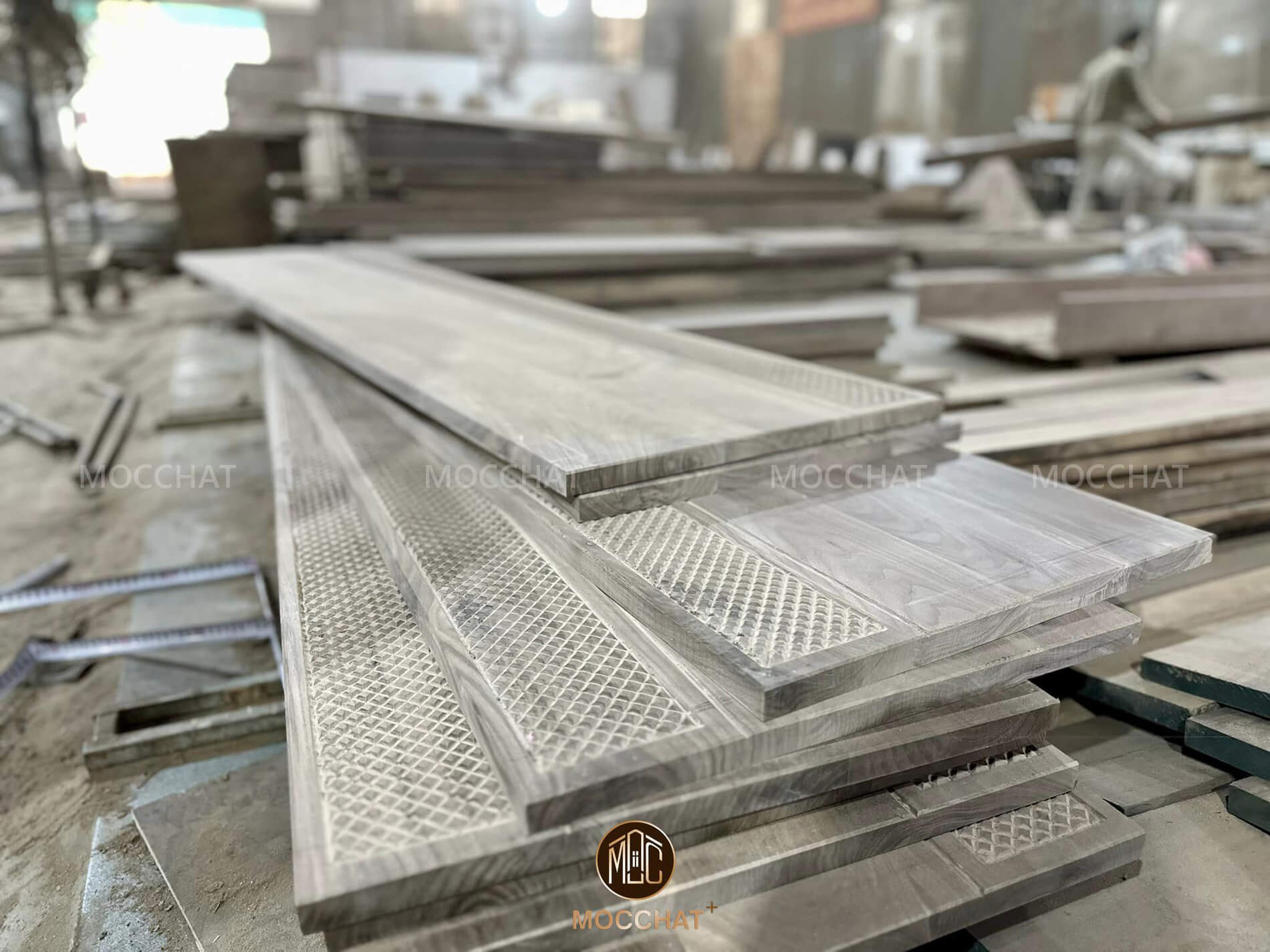 Gỗ óc chó thuộc nhóm mấy