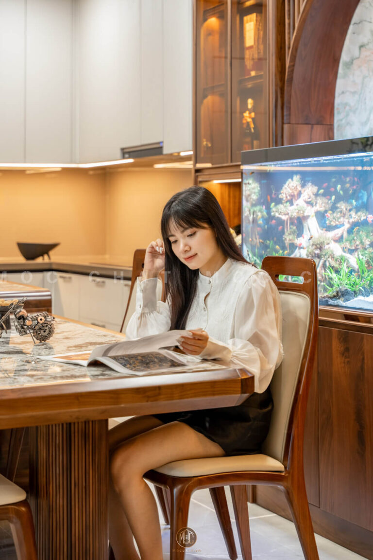 Trải nghiệm không gian phòng ăn nội thất gỗ óc chó hiện đại